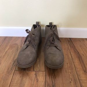 Rock and Candy Chukka Boots